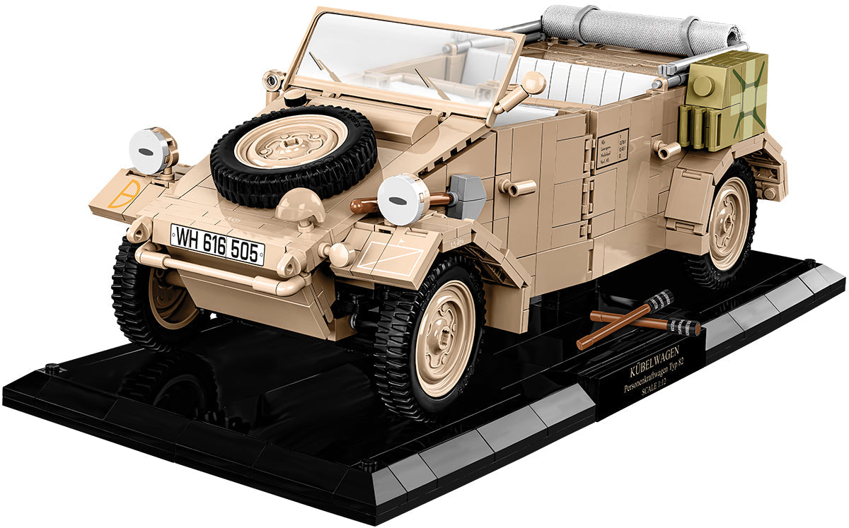 Cobi 2802 Kübelwagen (Personenkraftwagen Typ 82) 1:12 Executive Edition