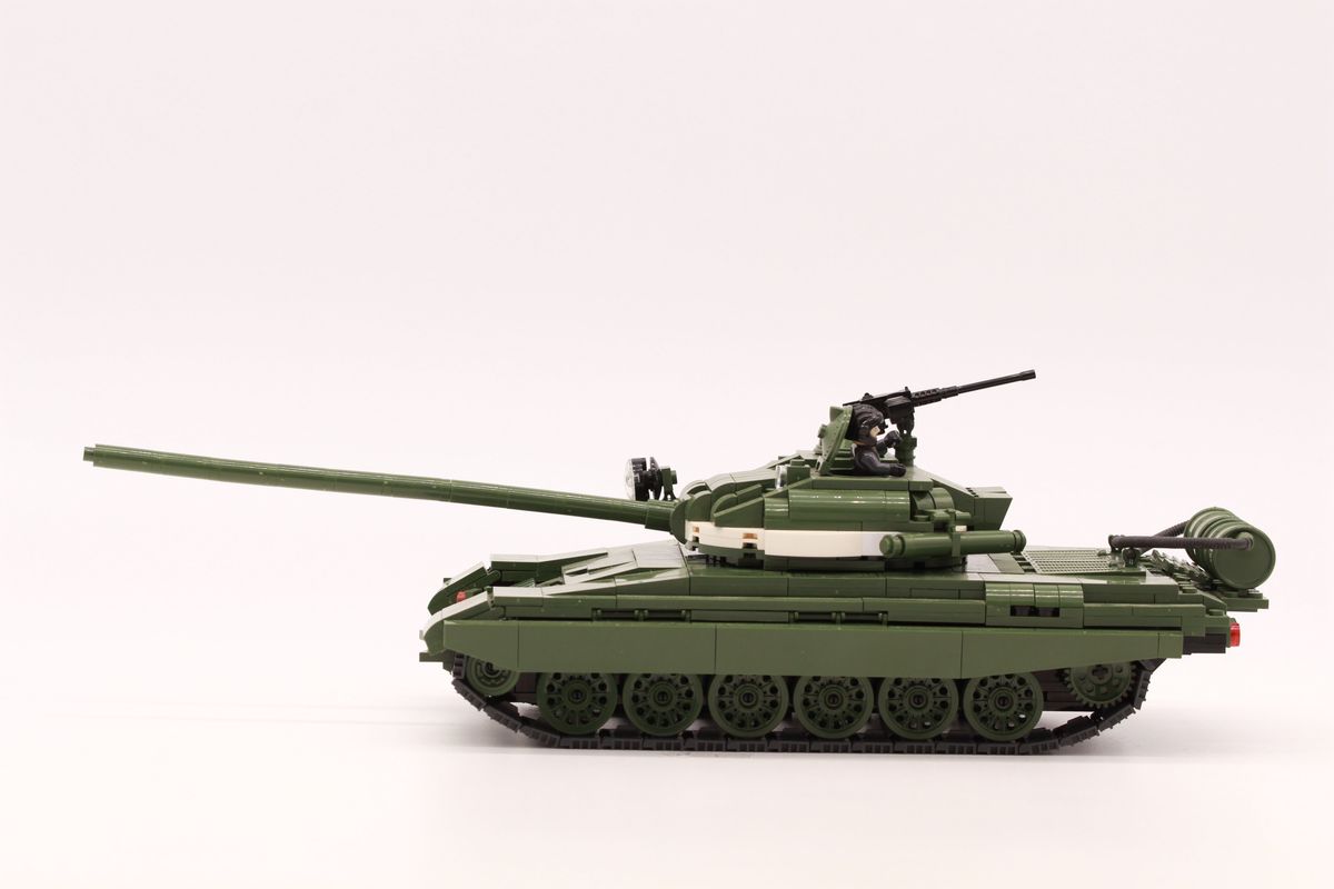 T72