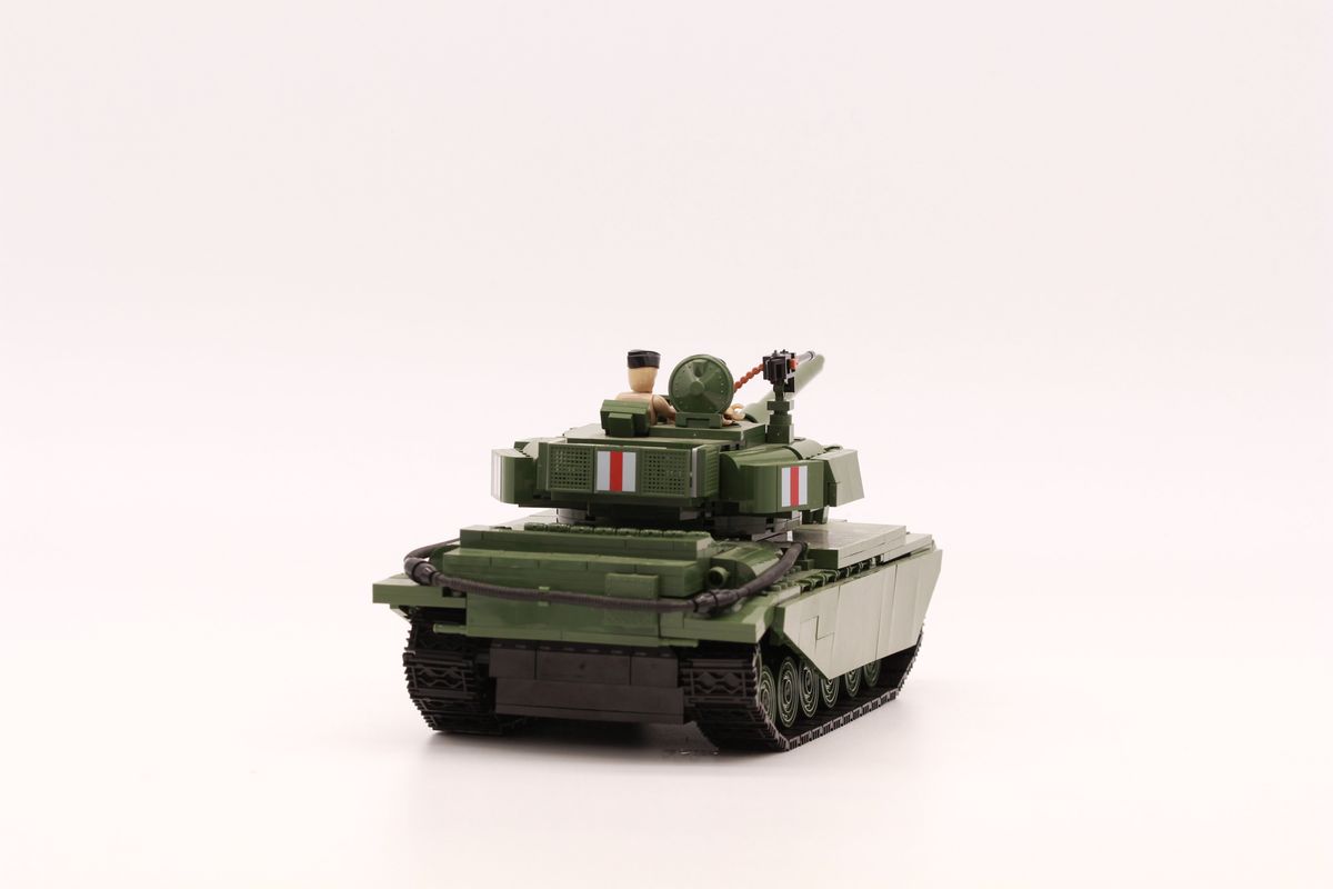 Centurion 3