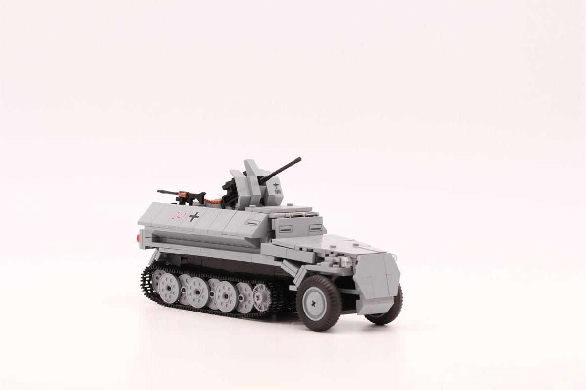 Sd.kfz. 251 mit 2cm Flak