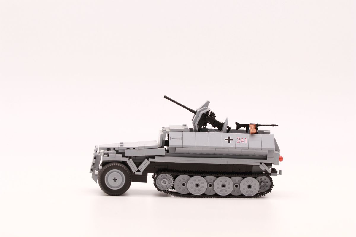 Sd.kfz. 251 mit 2cm Flak
