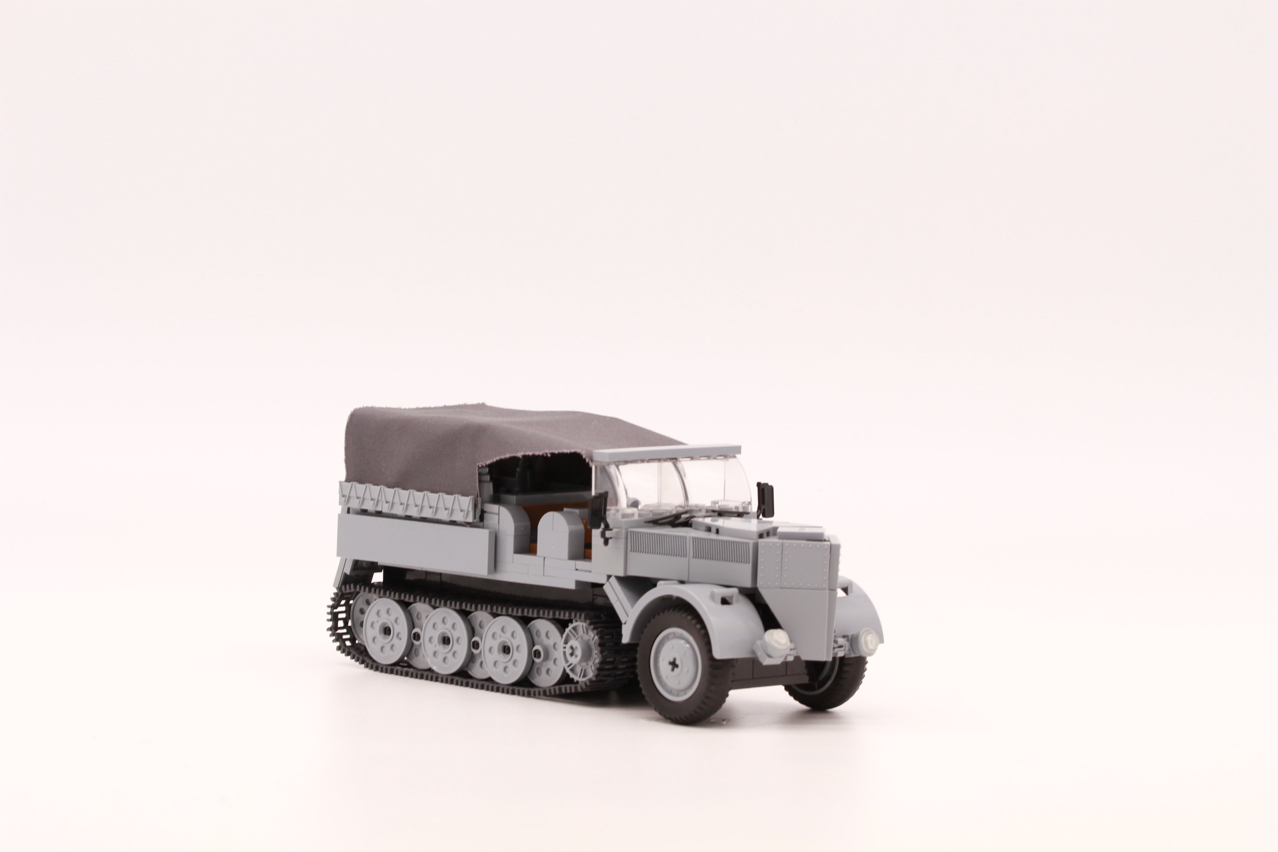 Sd.Kfz. 9 (Schwerer Zugkraftwagen 18 t)