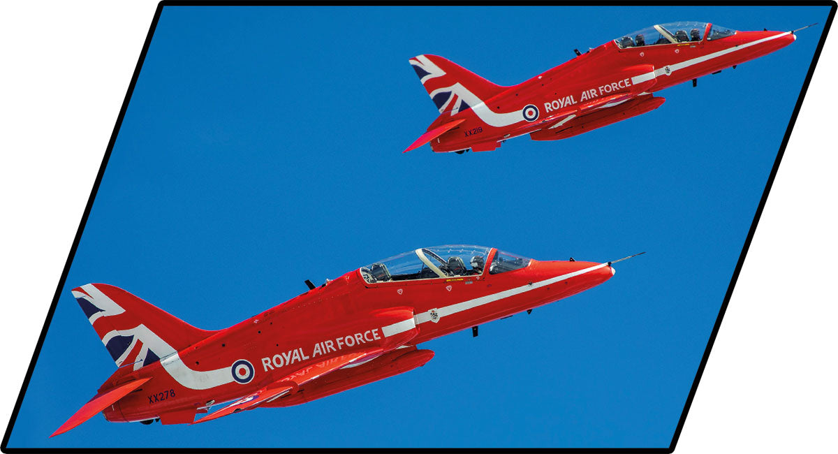 Cobi 5844 BAe Hawk T1 "Flechas Rojas"