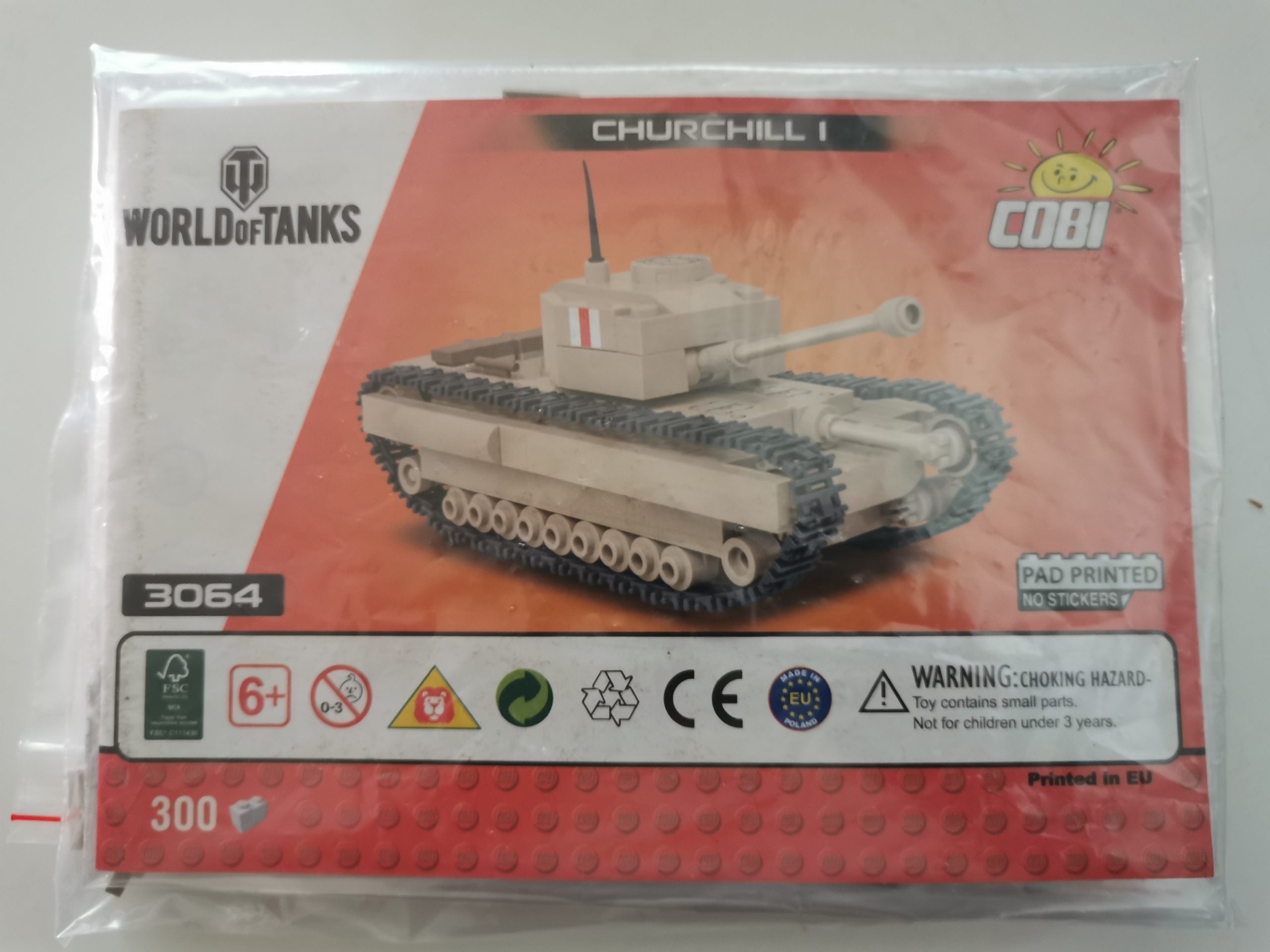Cobi 3064 Churchill I (1:48) (World of Tanks) usado